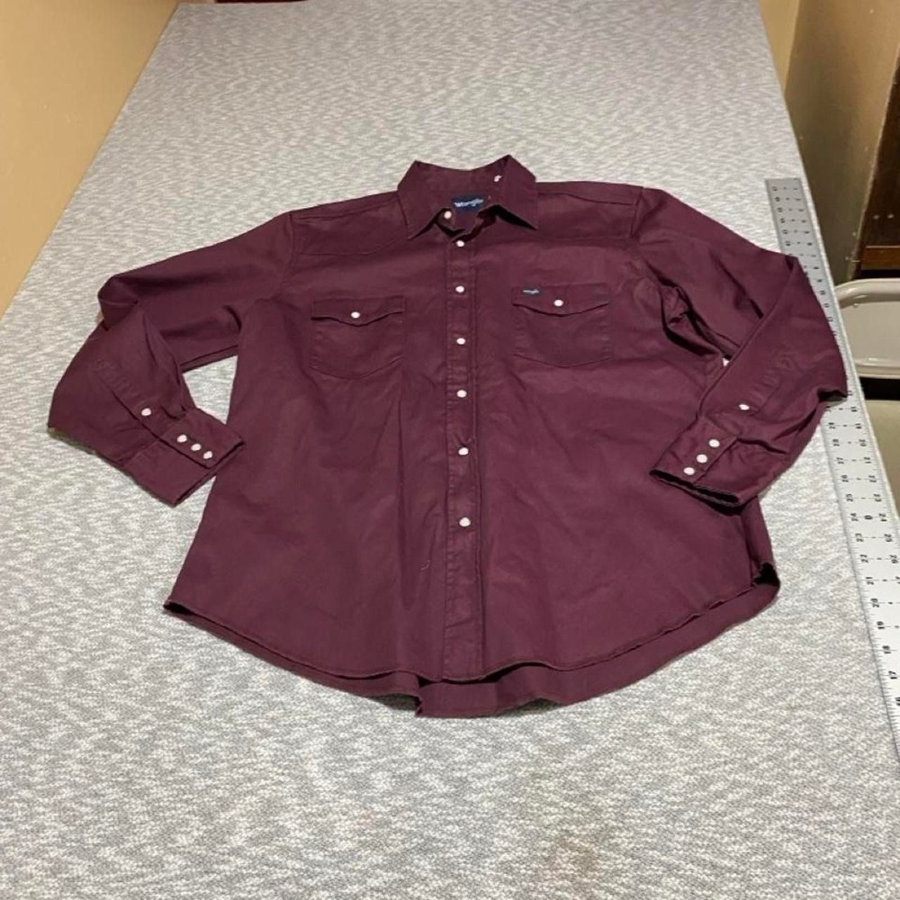 Wrangler Burgandy snap buttons closure shirt men XL . SKU-B328#western